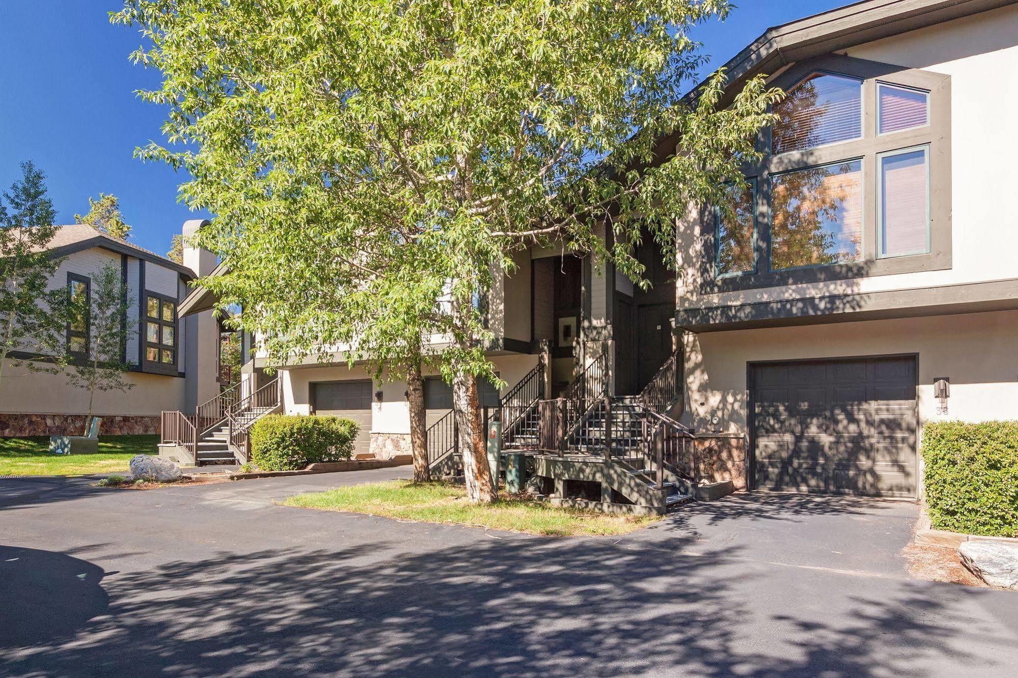 One Breckenridge Place Townhomes Экстерьер фото