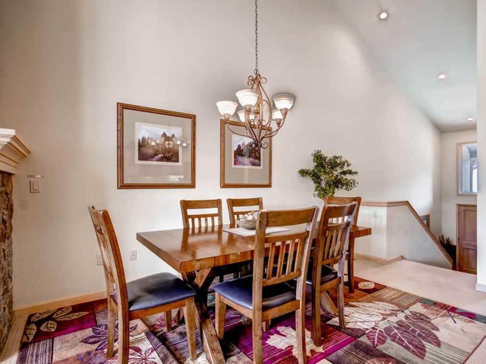 One Breckenridge Place Townhomes Экстерьер фото